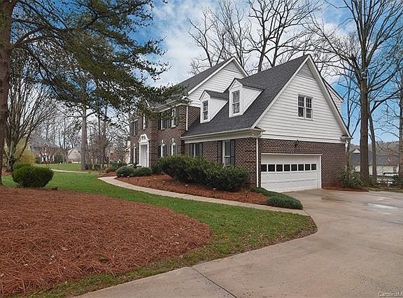 2nd image of 8920 Taunton Dr