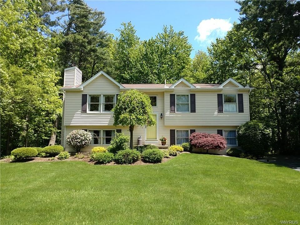 1st image of 94 Old Orchard Ln