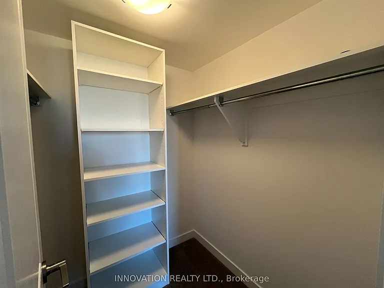 237 Finsbury Ave — Photo 18