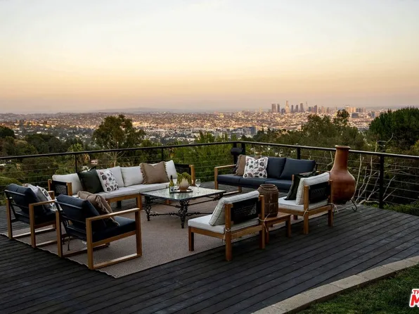 2660 Larmar Rd, Los Angeles, CA 90068