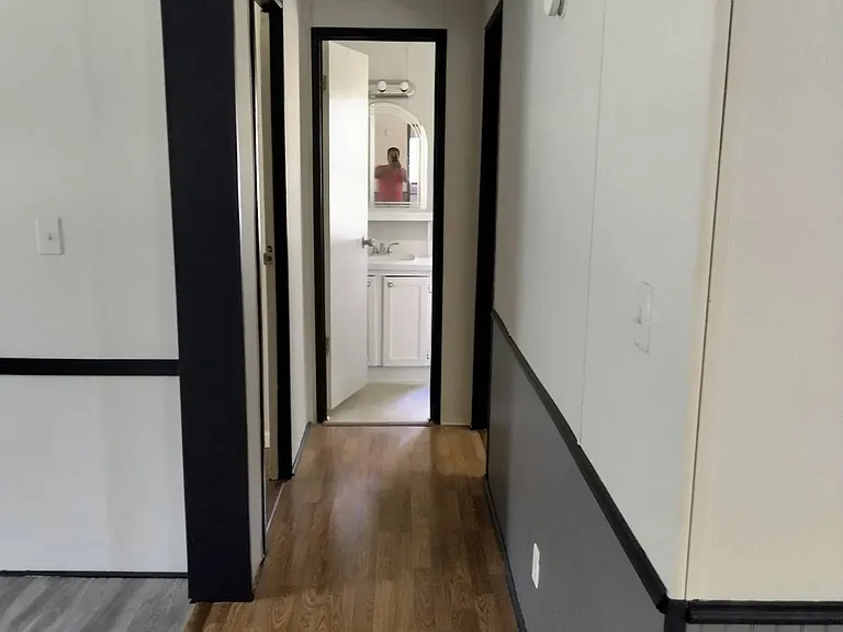 15509 Parret Ln — Photo 11
