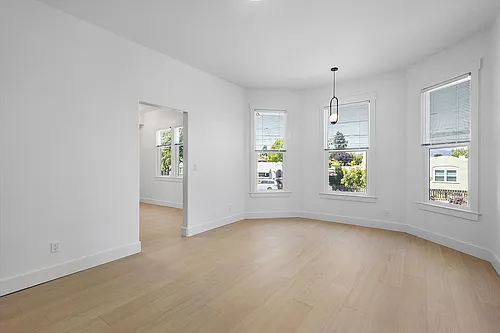 1533 Lafayette St #4 Photo 1