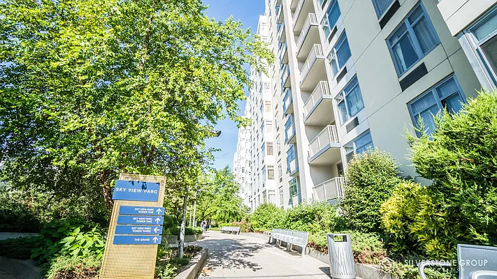 Sold by Silverstone Group USA Corp. | media 48