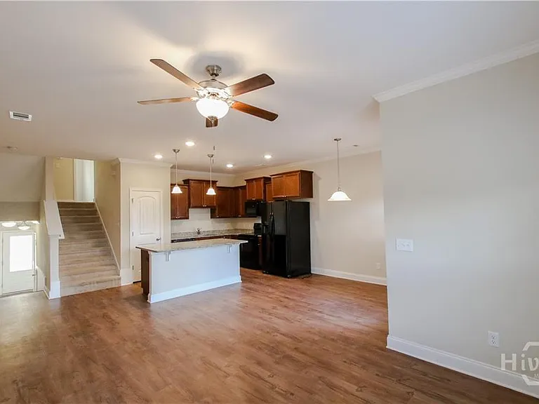 53 Leaf Ct — Photo 2