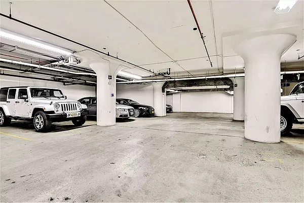 Rented by Douglas Elliman | media 15