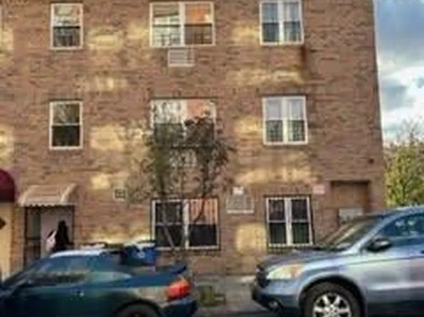 164 W 162nd St, Bronx, NY 10452