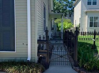 5600 Laurel St, New Orleans, LA 70115