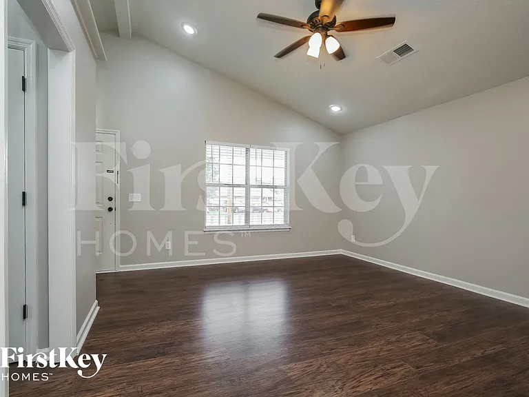 4329 Mystic Valley Ct — Photo 3