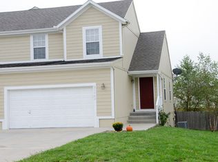 21542 S Main St, Spring Hill, KS 66083