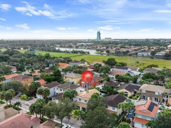 4978 SW 35th Ter, Fort Lauderdale, FL 33312