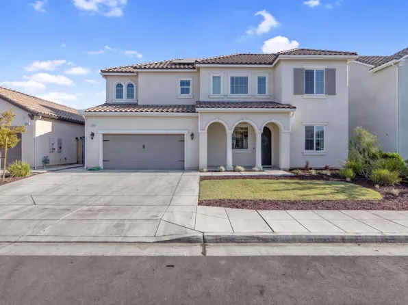 3036 Keats Ave, Clovis, CA 93619