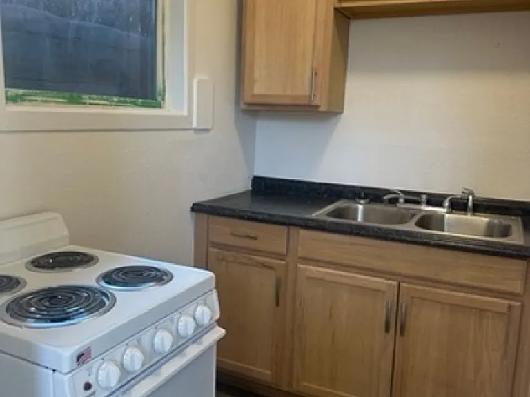 2623 E Boone Ave — Photo 6