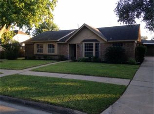 10338 Shell Rock Rd, La Porte, TX 77571