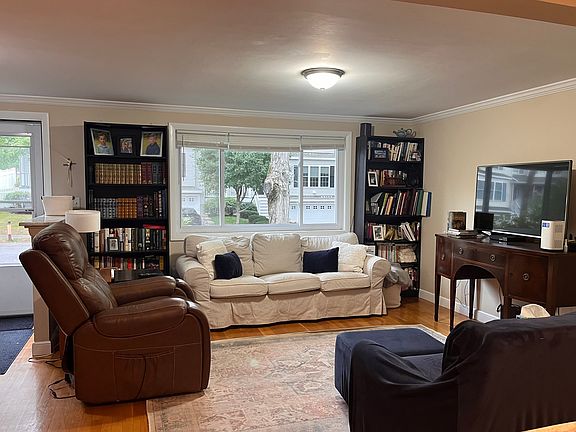 5th image of 41 Birch St #41