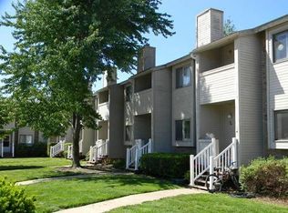 1707 E Walnut Lawn St #L, Springfield, MO 65804