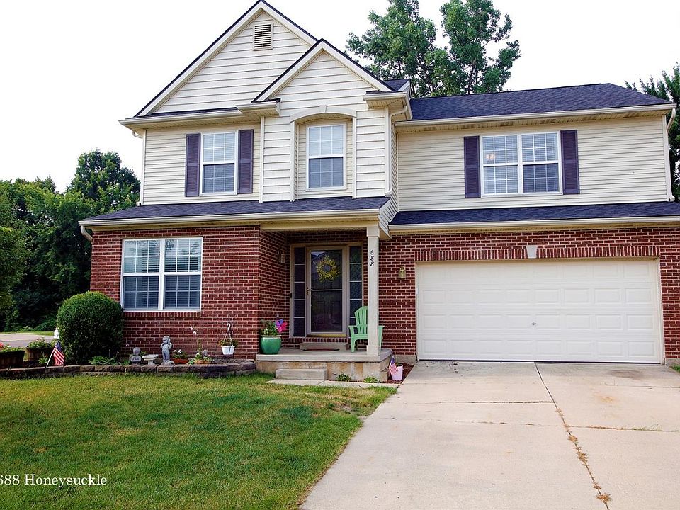 1st image of 688 Honeysuckle Ln