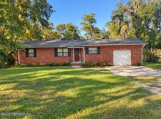 5911 HYDE PARK Circle, Jacksonville, FL 32210