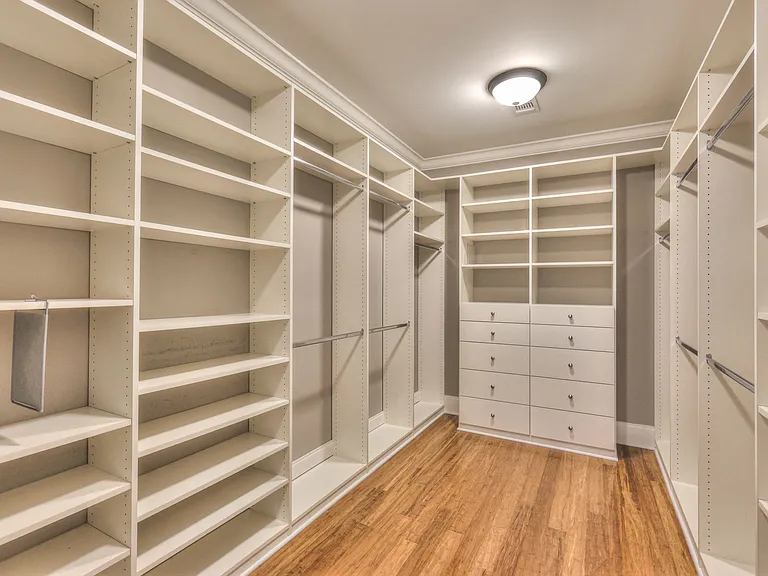 4100A Oriole Pl — Photo 32
