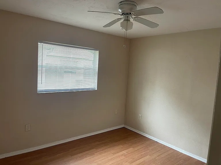 5633 Auld Ln — Photo 28