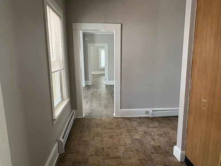 28 Harrison St #1 — Photo 3