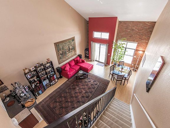 4th image of 3149 Blake St #306-1
