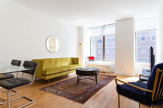 1st image of 126 Pearl St #5L