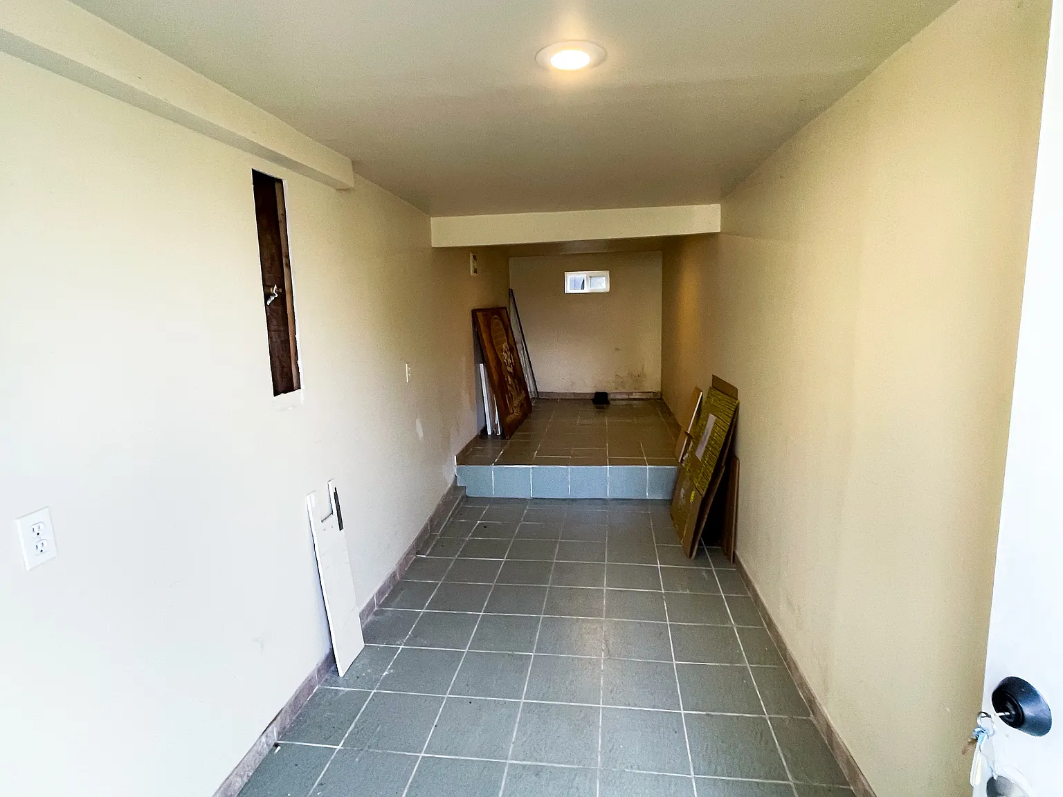 2 bed, 1000 sqft, $2,000 — Photo 3