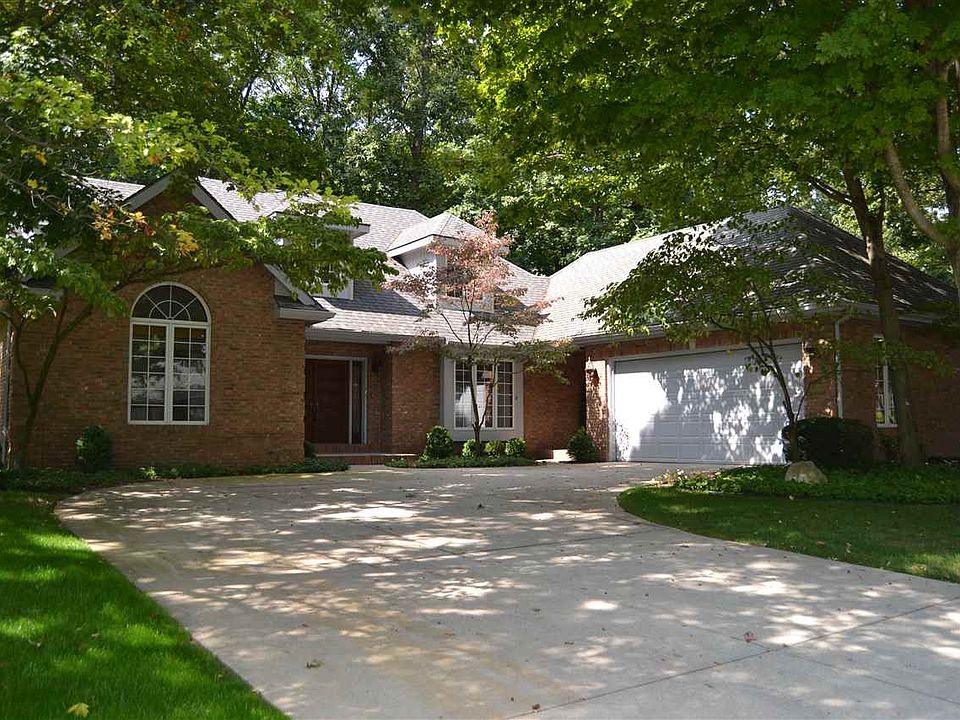 1st image of 54969 Woodhold Ct