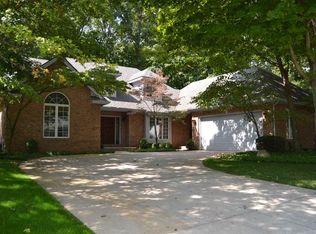 54969 Woodhold Ct, Elkhart, IN 46516