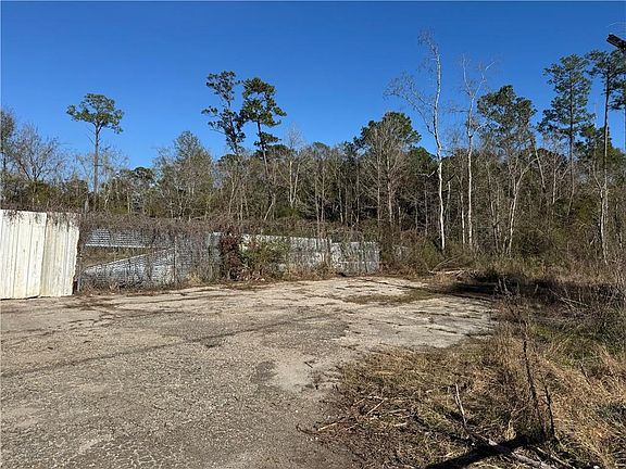 3rd image of 36249 Highway 433