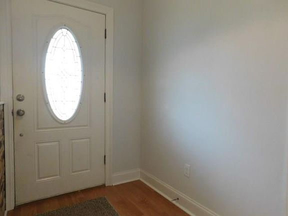 5th image of 448 Cumberland Dr