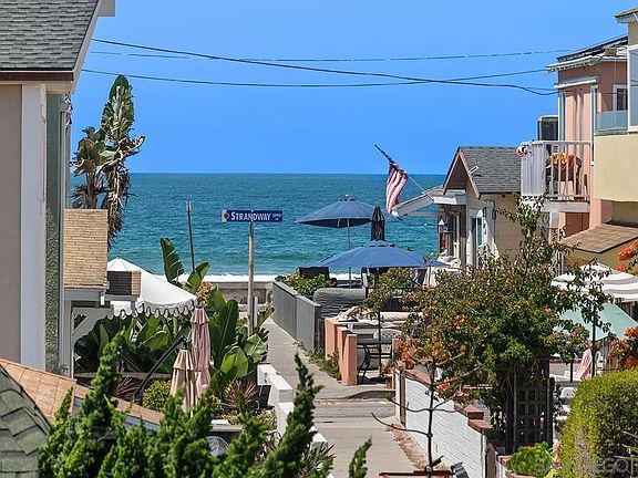 4th image of 749 Zanzibar Ct
