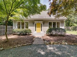 7 White Oak Trl, Chapel Hill, NC 27516