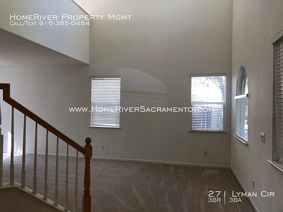 4th image of 271 Lyman Cir