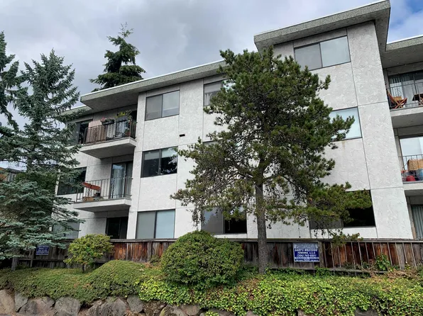 1544 NW 53rd St #101, Seattle, WA 98107