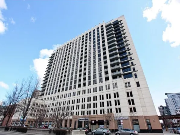 1255 S State St, Chicago, IL