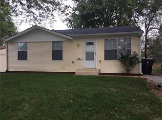 34 Nocturne Ct, Belleville, IL 62220