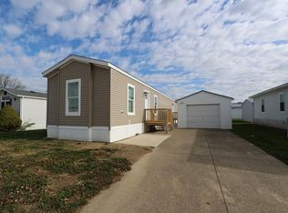 6 Reagan Ln, Shelby, OH 44875