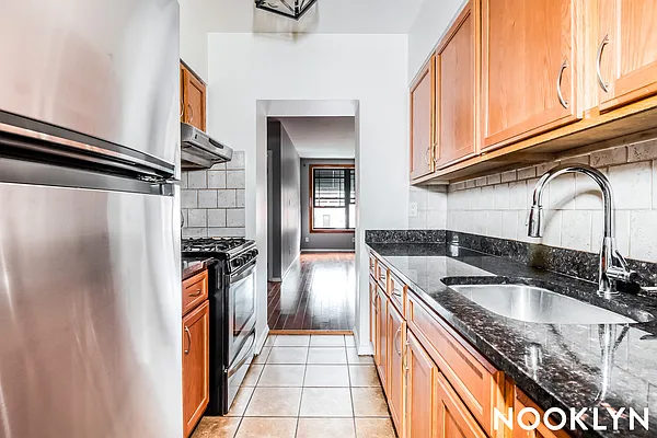 Rented by Nooklyn NYC LLC | media 4