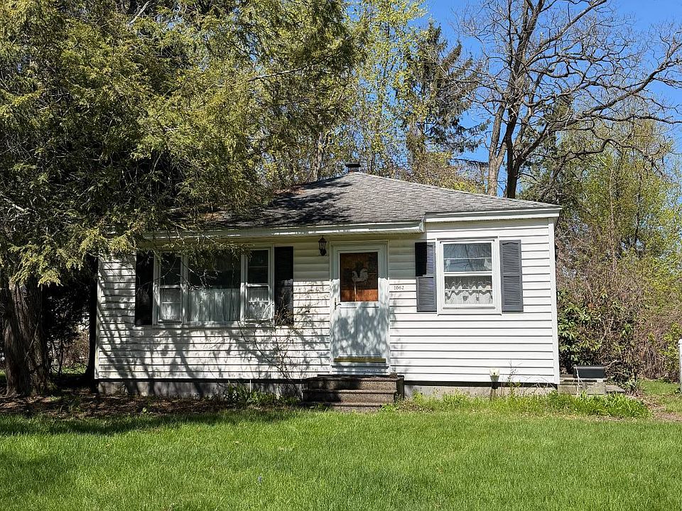 1st image of 1062 6th St