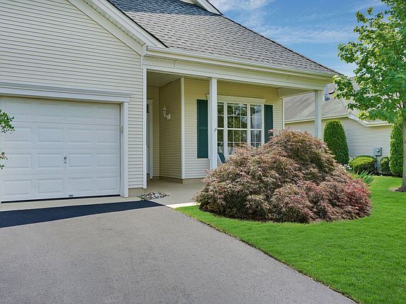 Uncommon front porch at F.S.