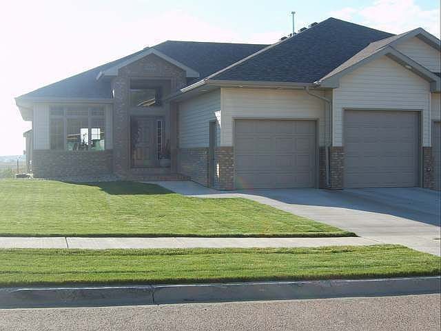 3510 Chevelle Cir, Bismarck, ND 58503 | Zillow