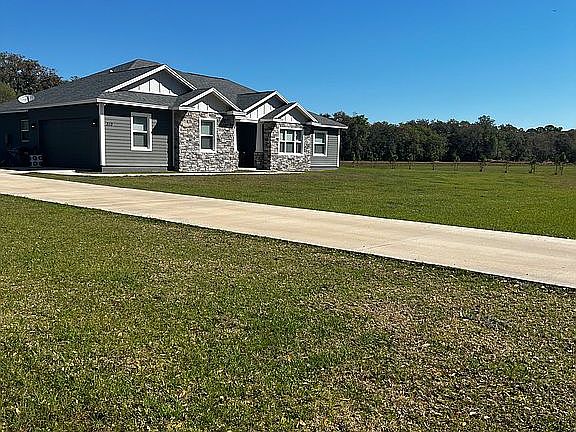 3rd image of 310 Strawberry Reserve Ln