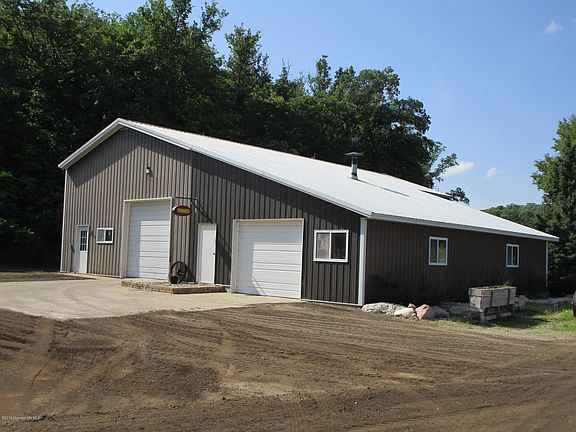 4th image of 23283 Sherbrooke Ln