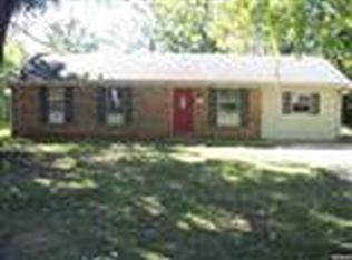 100 Carolyn Dr, Martin, TN 38237