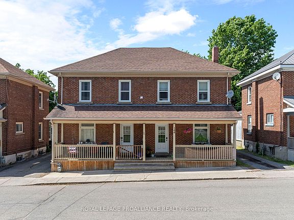 2nd image of 146 George St #144
