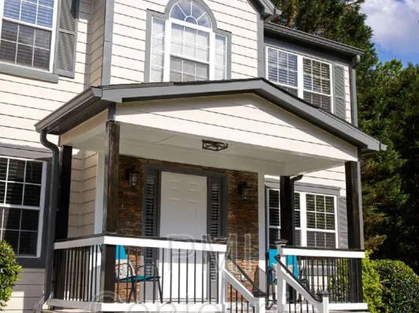 220 Preston Oaks Dr, Johns Creek, GA 30022
