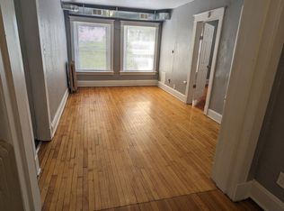 4130 Warwick Blvd, Kansas City, MO 64111