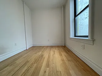 Rented by Hillel Realty Group
