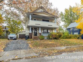 1177 E 146th St, Cleveland, OH
